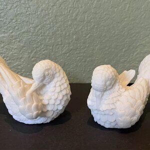 Vintage Alabaster of White Doves Pair Sculptures by A. Santini Made in Italy